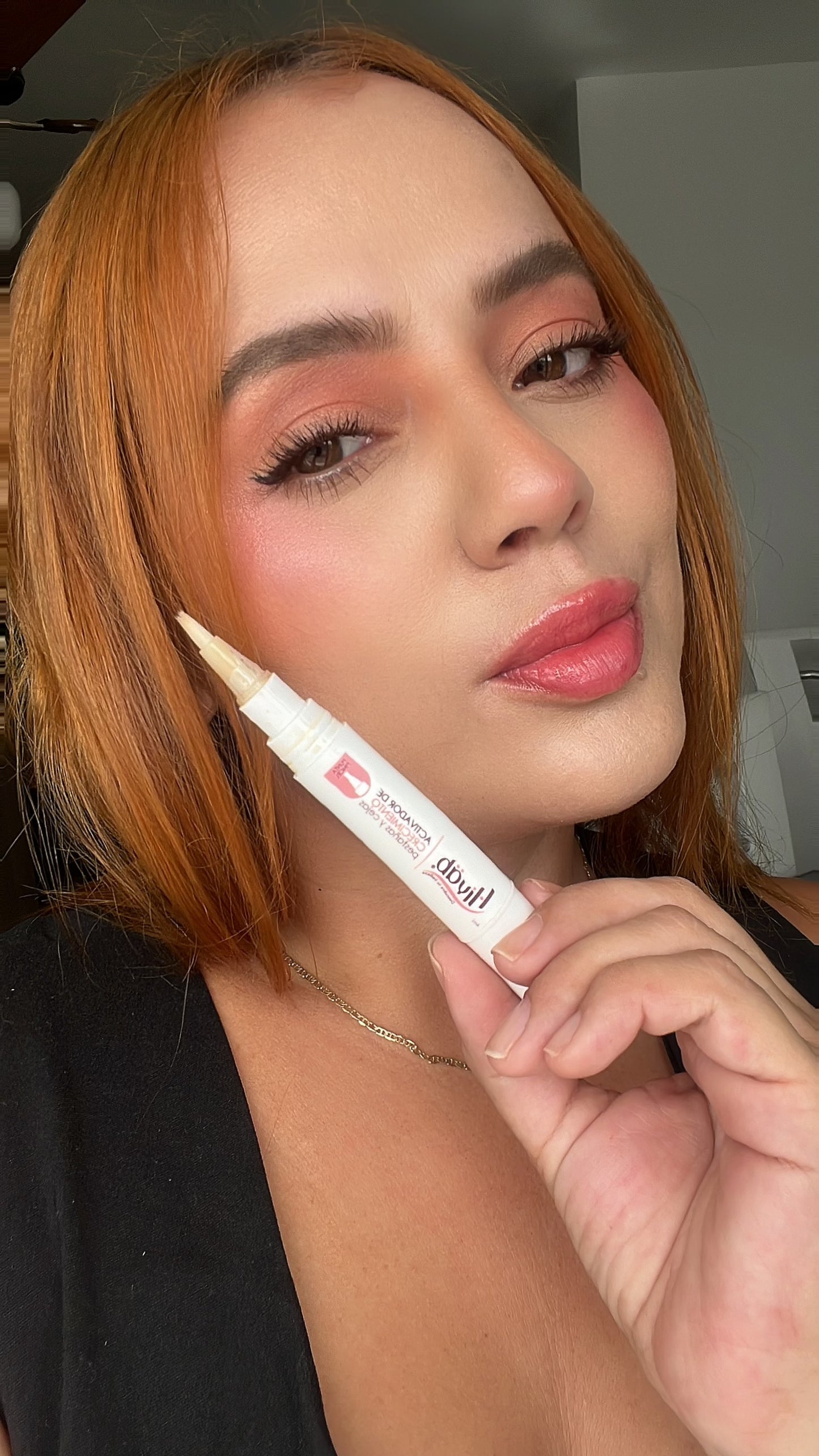 Activador de Crecimiento Pestañas y Cejas Hiyab